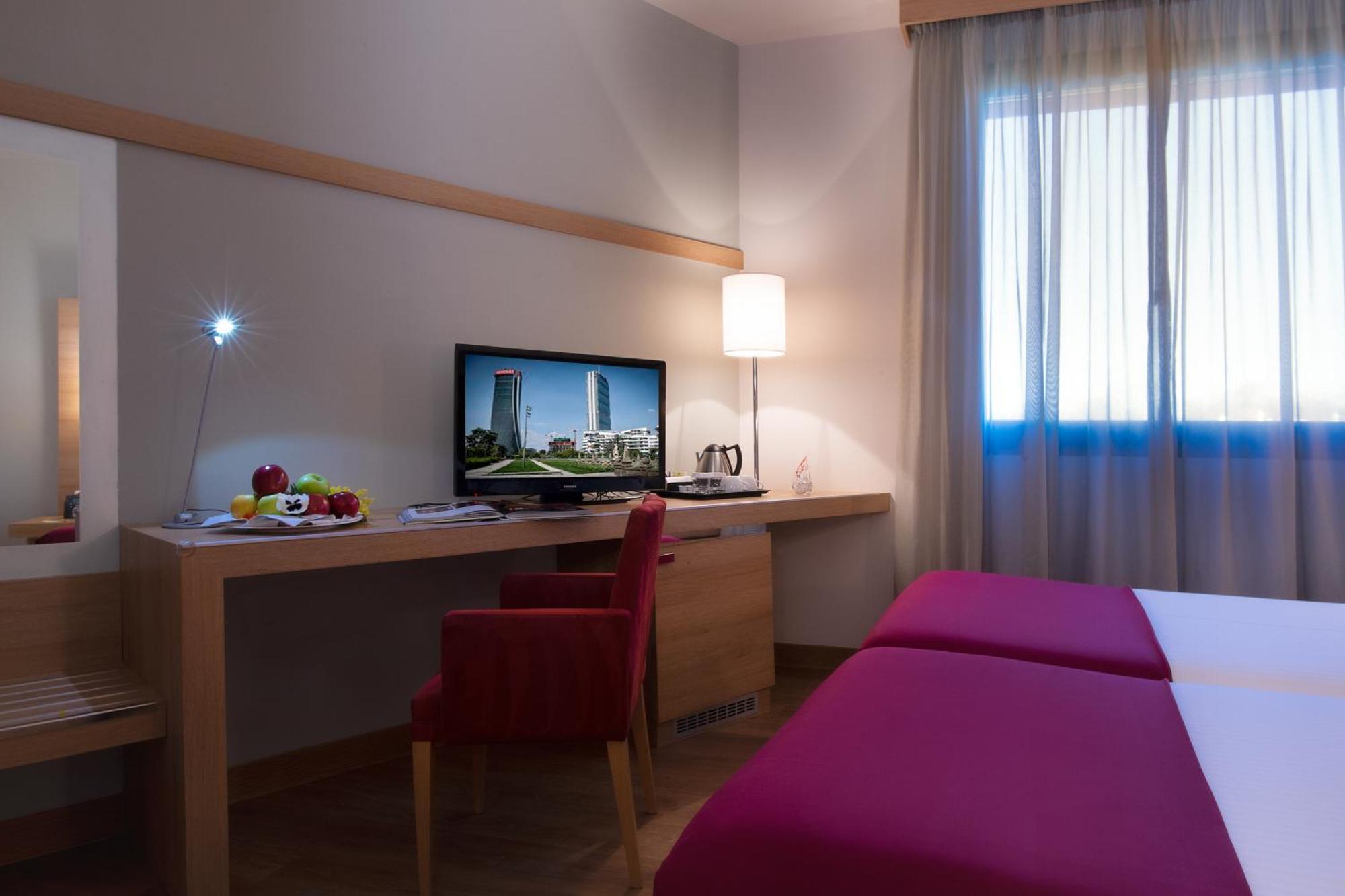 Dolce By Wyndham Milan Malpensa Hotel Somma Lombardo Luaran gambar
